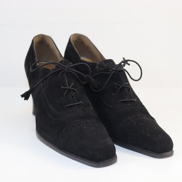 Vintage Stuart Weitzman Black Suede Oxford Heels | Size 8AA | Made in Spain - Picture 1 of 7